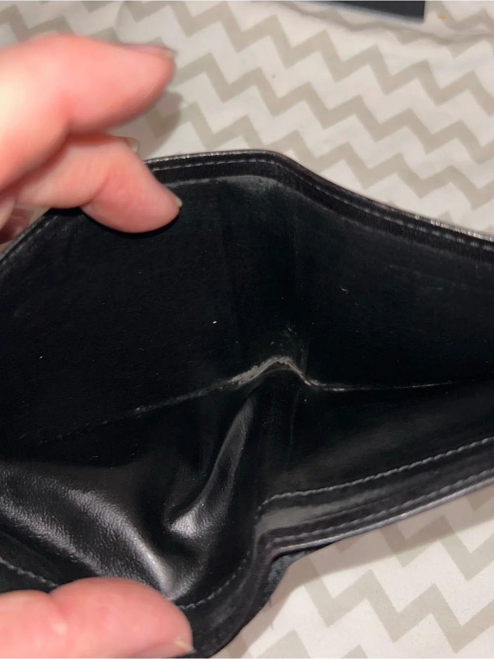 Bally Vintage Black Leather Men's Bifold Wallet with Embossed 'B'